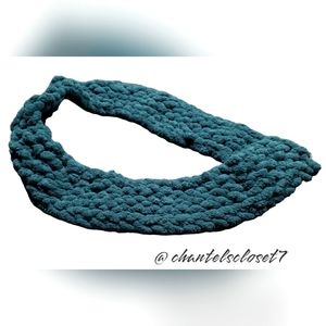 🏷2 For $20!!🏷Handmade Knitted Plush Scarf - Blue Color - Soft & Comfortable